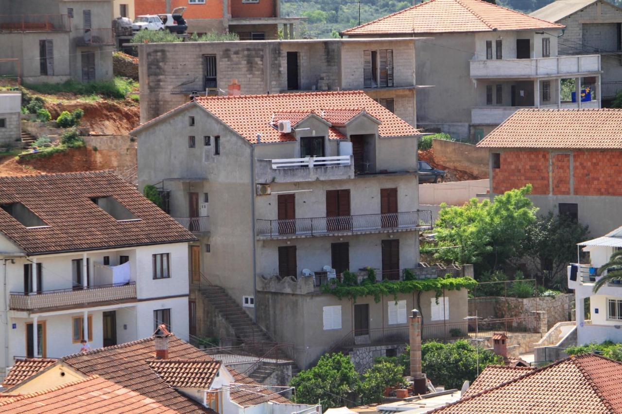 Apartments With A Parking Space Jelsa, Hvar - 8746 Jelsa  Eksteriør billede